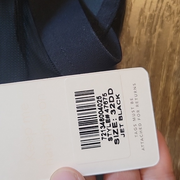 Lively 32DD front closure bra - Picture 4 of 4